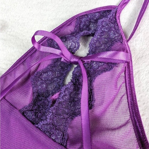 Victoria’s Secret lace cami - Picture 7 of 11